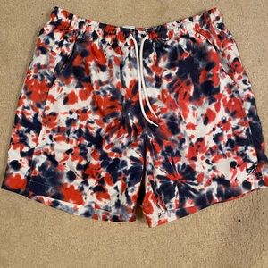 Swim trunks/shorts